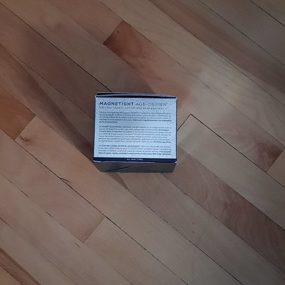 NEW Dr. Brandt Magnetight Age-Defier - Picture 2 of 7